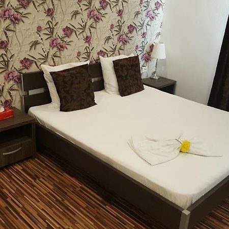 Hotel Viva Ploieşti Dış mekan fotoğraf