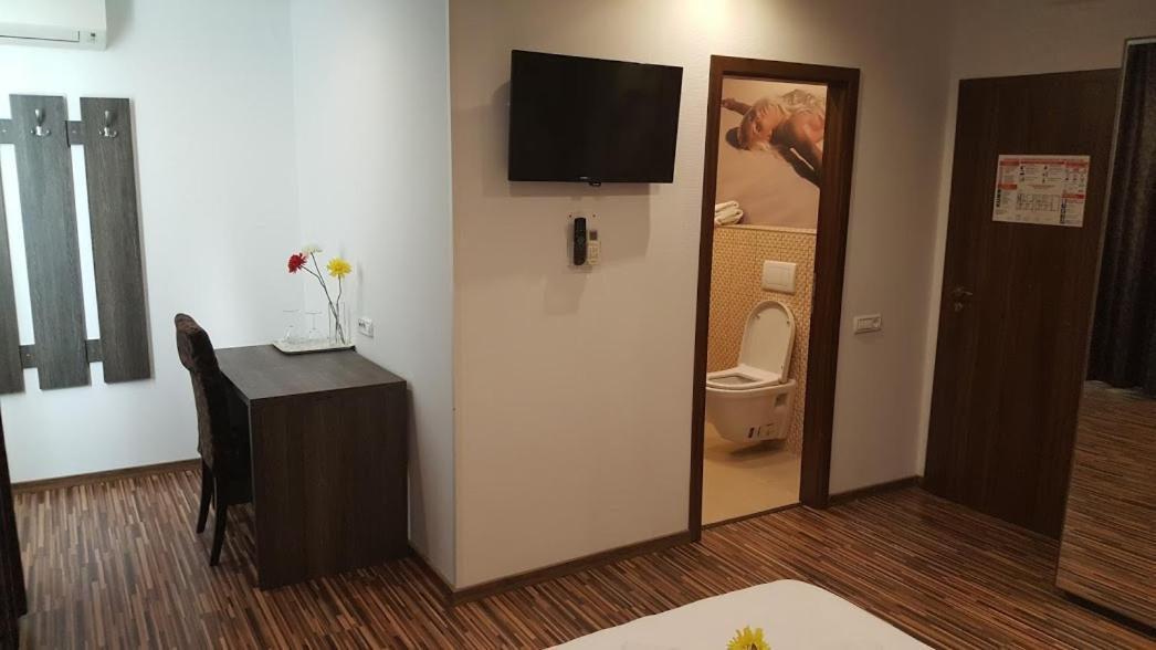 Hotel Viva Ploieşti Dış mekan fotoğraf