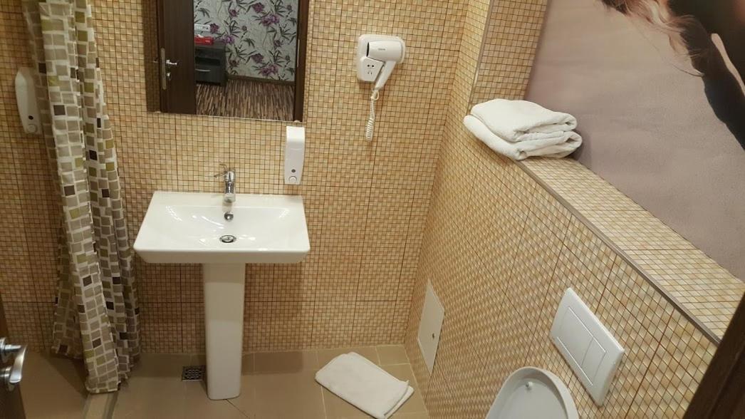 Hotel Viva Ploieşti Dış mekan fotoğraf