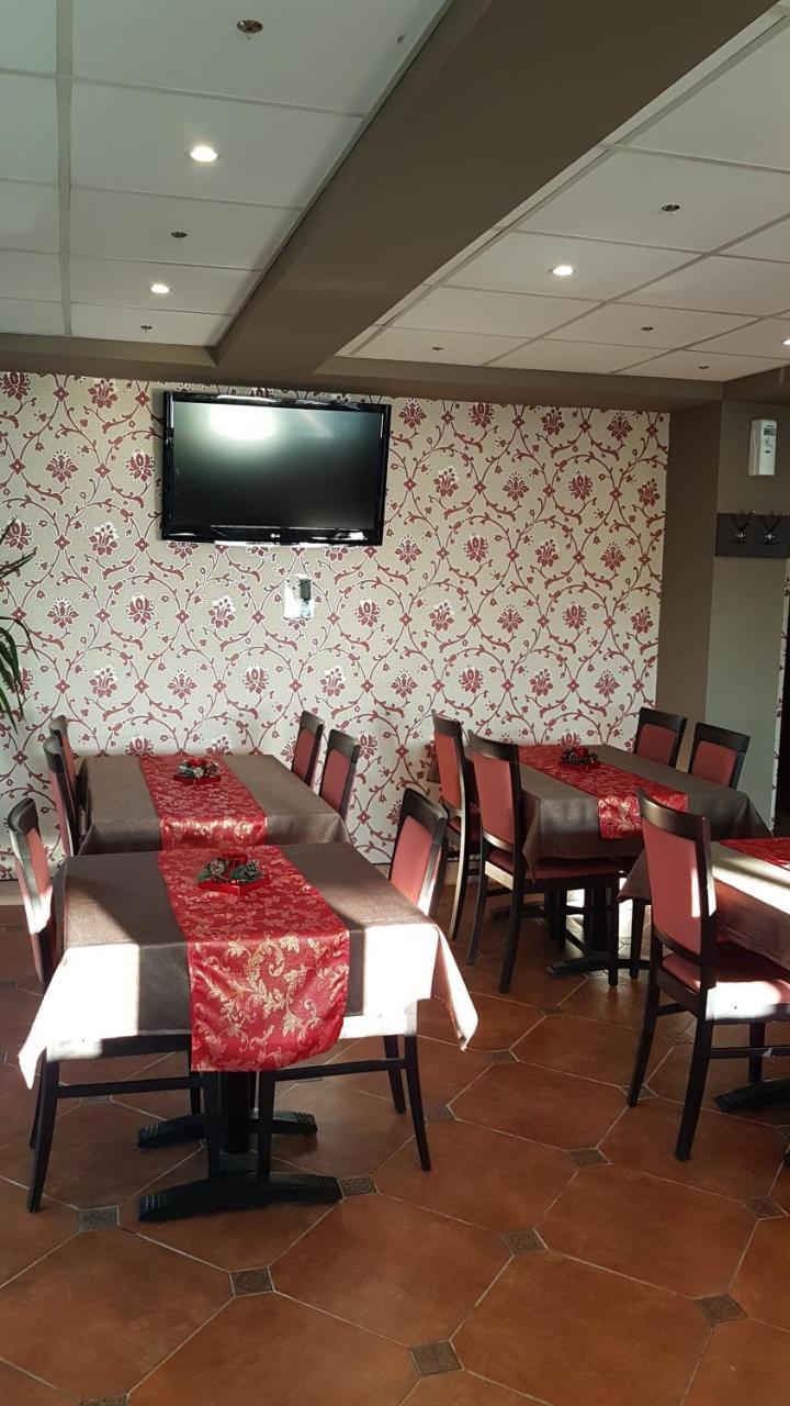 Hotel Viva Ploieşti Dış mekan fotoğraf